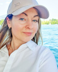 Swiss bride - Julia from Basel