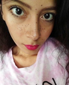 Nia photo