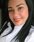 Venezuelan bride - Cristal from Caracas