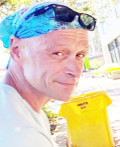 Canadian man - Vitor from Victoria