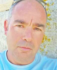 Clive photo