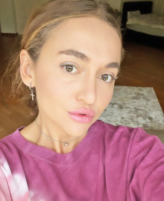 Yana photo