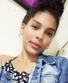 Yanelis photo