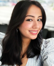 Ana photo
