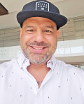 Canadian man - Jason from Rosedale