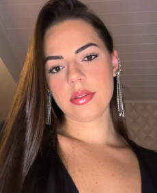 Julia photo
