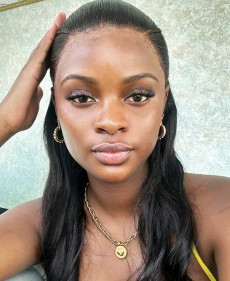 Naomi photo