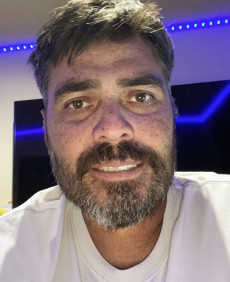 Carlos photo