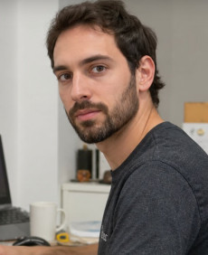 Yakir photo