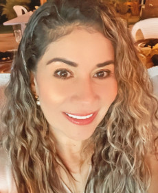 Gloria photo