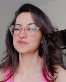 Maya photo