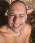 Australian man - Gabriel from Castlemaine