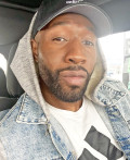 American man - Derrick from Everett
